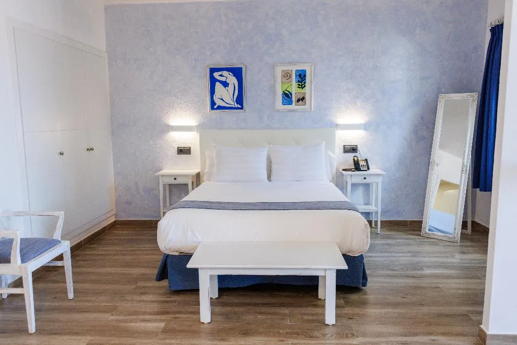 STUDIO SEA VIEW WITH BALCONY Room, El Bergantin Menorca Club, Menorca