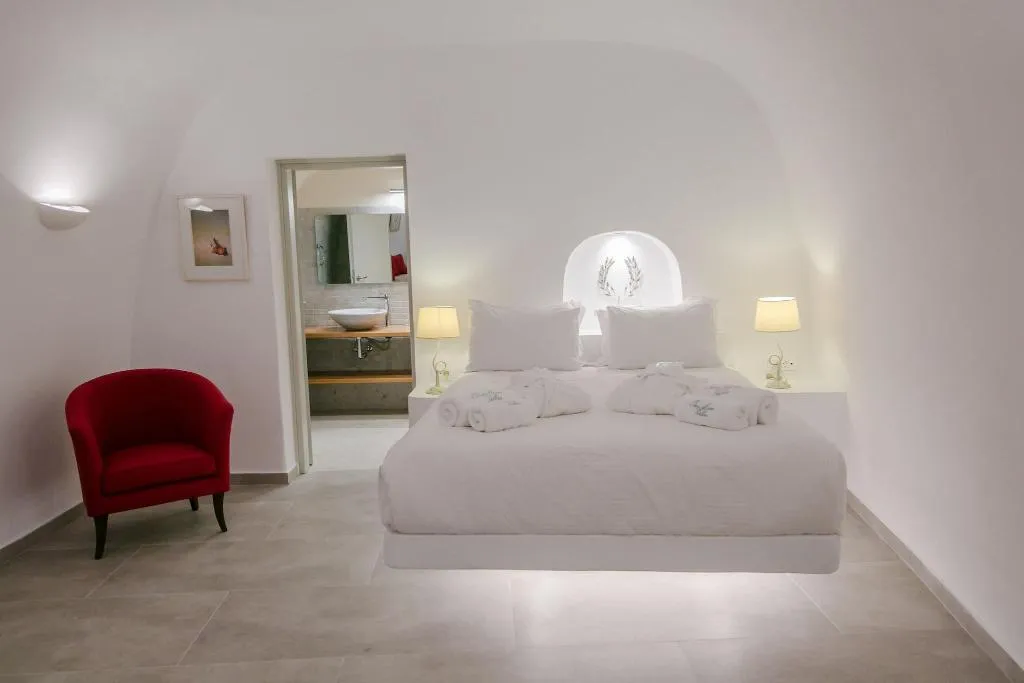CAVE SEA VIEW HONEYMOON Room, Oia Mare Villas, Santorini