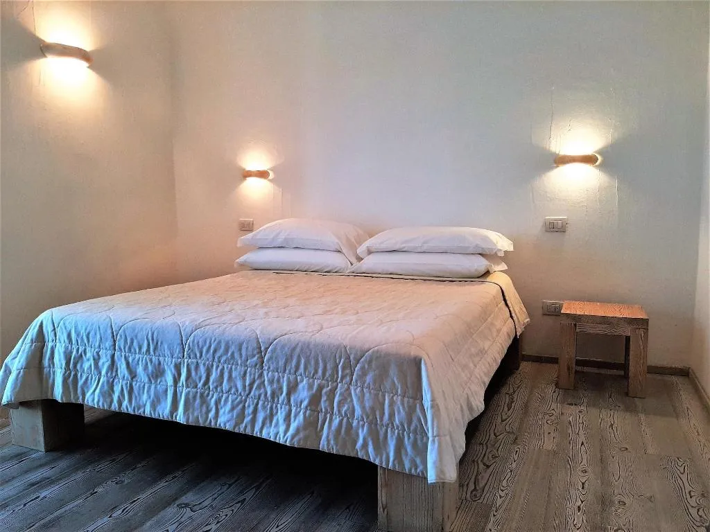 Room, La Casa Di Minnanna, Olbia