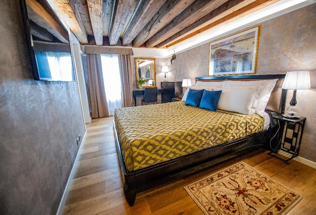 DOUBLE STANDARD Room, EGO' Residence Venice, Venice