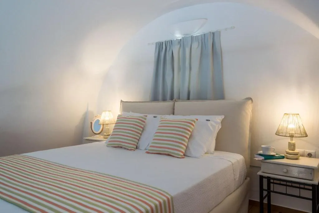Room, Black Diamond Suites - Adults Only, Santorini