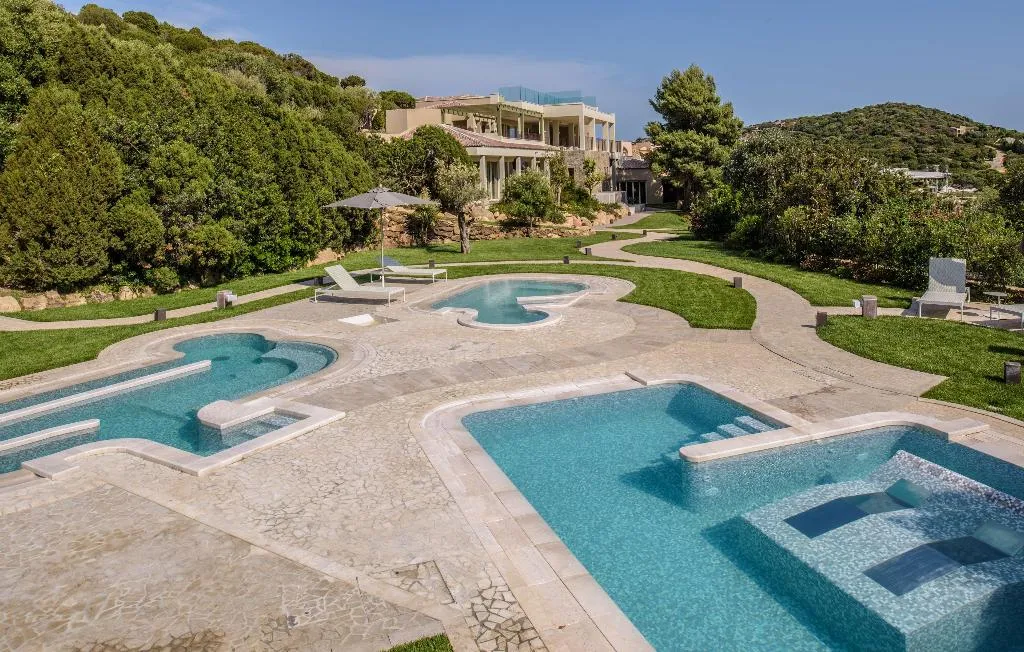 Pool, Conrad Chia Laguna Sardinia, Cagliari
