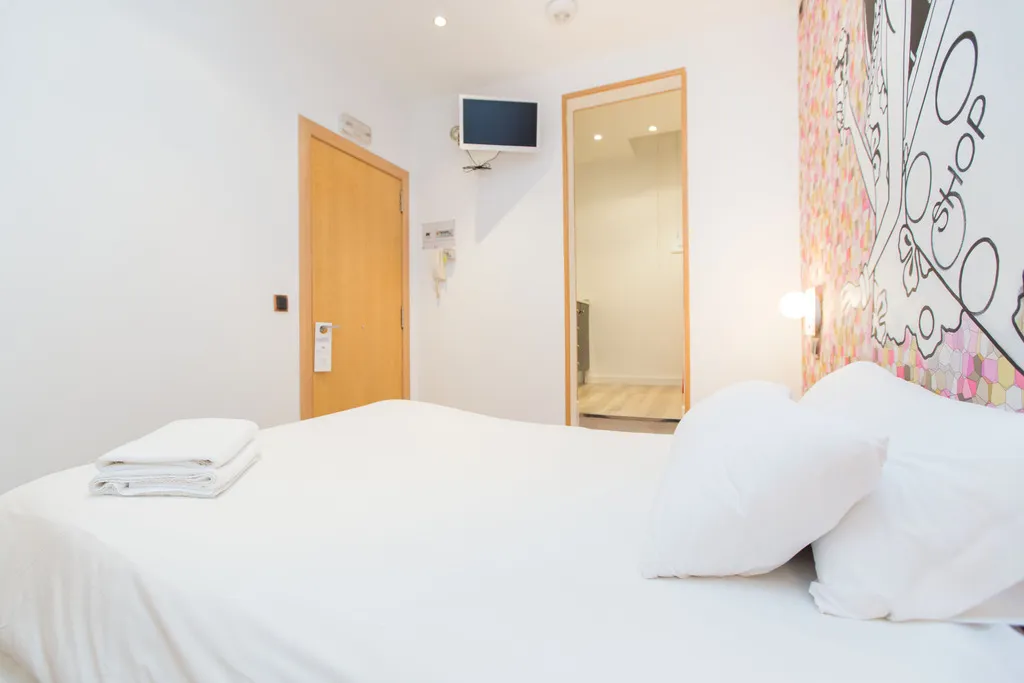 STUDIO CAPACITY 2 Room, AinB Las Ramblas-Colón Apartments, Barcelona