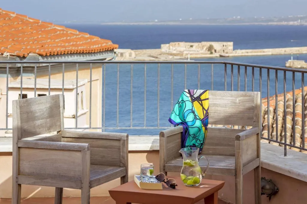 APARTMENT SEA VIEW WITH TERRACE Room, Casa Delfino Hotel & Spa, Crete
