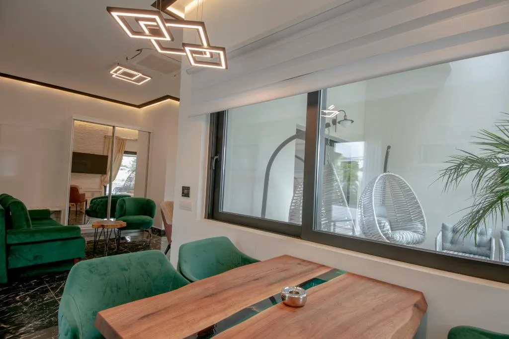 JUNIOR SUITE CAPACITY 4 Room, Lazar Lux Suites - Ammoudara, Crete