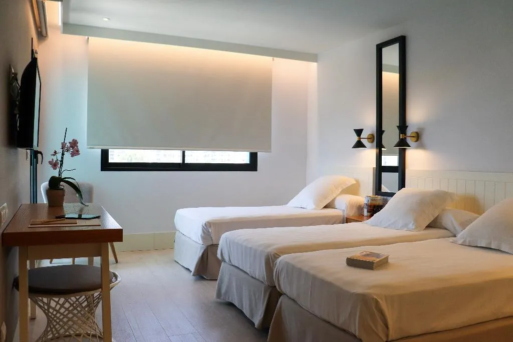 Double or Twin CAPACITY 3 Room, Almirante Hotel, Costa Blanca