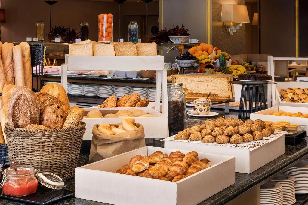 Restaurant, Melia Castilla, Madrid