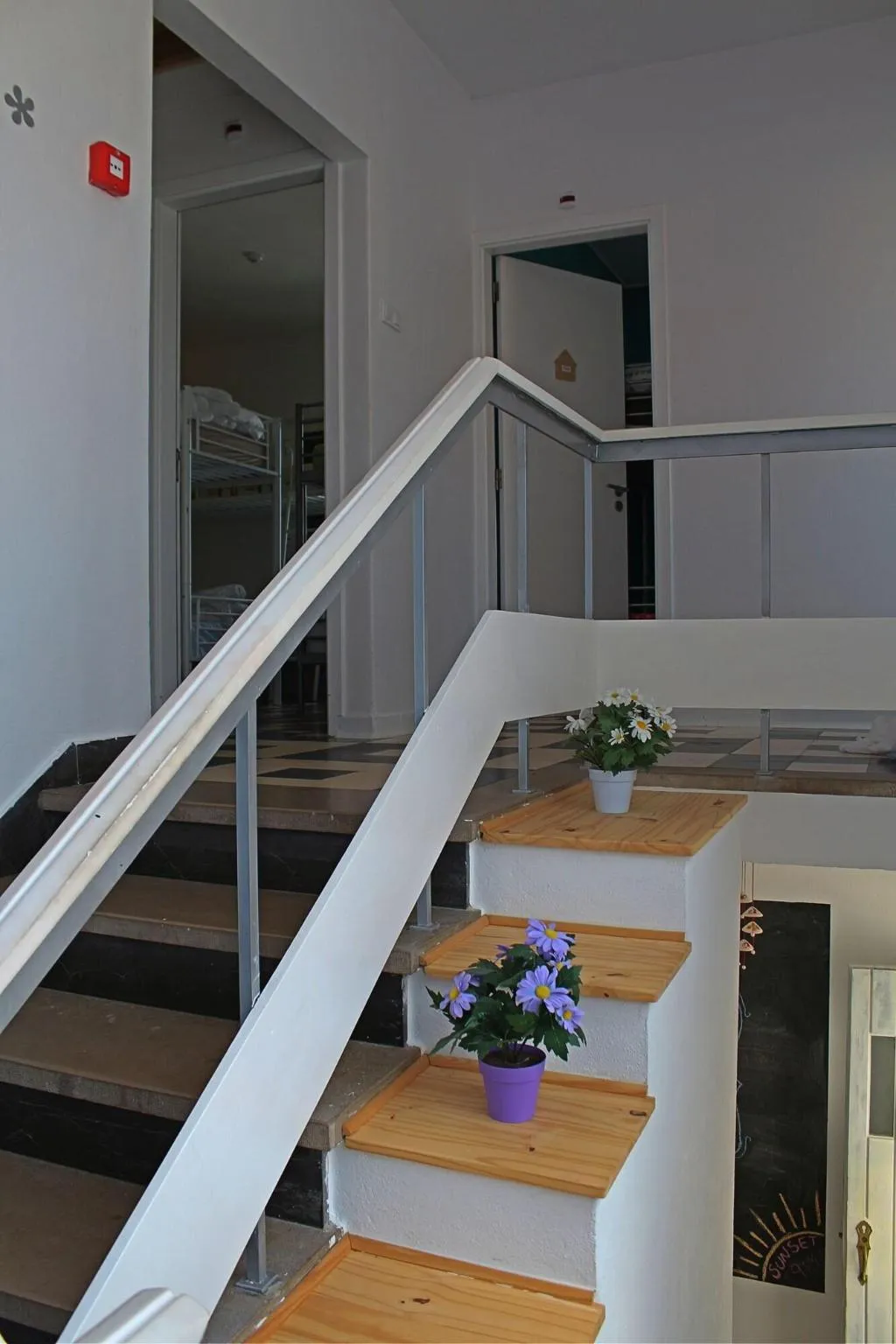 Lobby, Faro Beach Life Hostel, Algarve