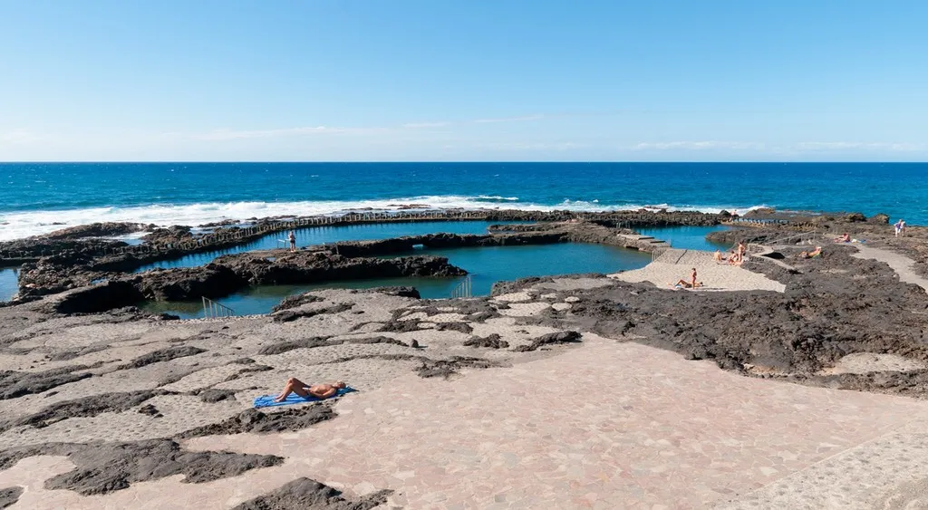 Beach, OYO Bora Bora The Hotel, Gran Canaria