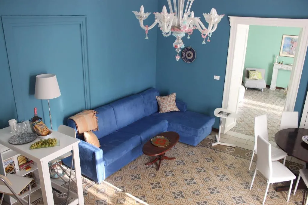 Room, Suite De La Rosa, Palermo