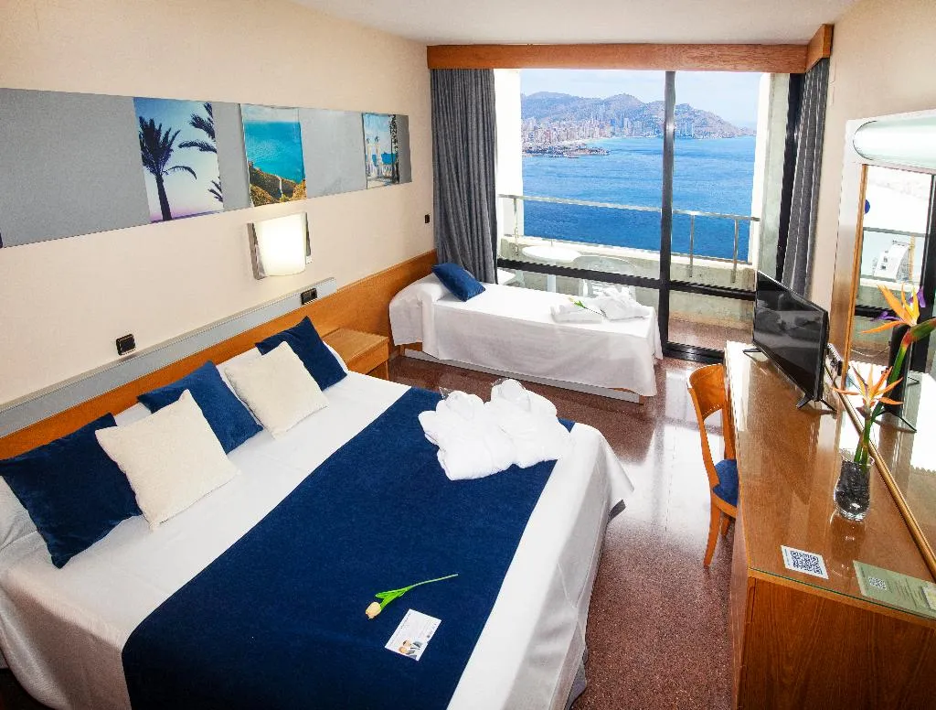 TRIPLE SEA VIEW Room, Gran Hotel Bali, Costa Blanca