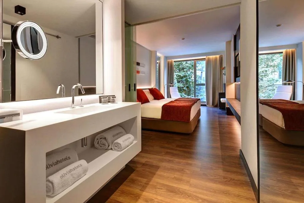 DOUBLE SUPERIOR QUEEN BED Room, Olivia Balmes Hotel, Barcelona