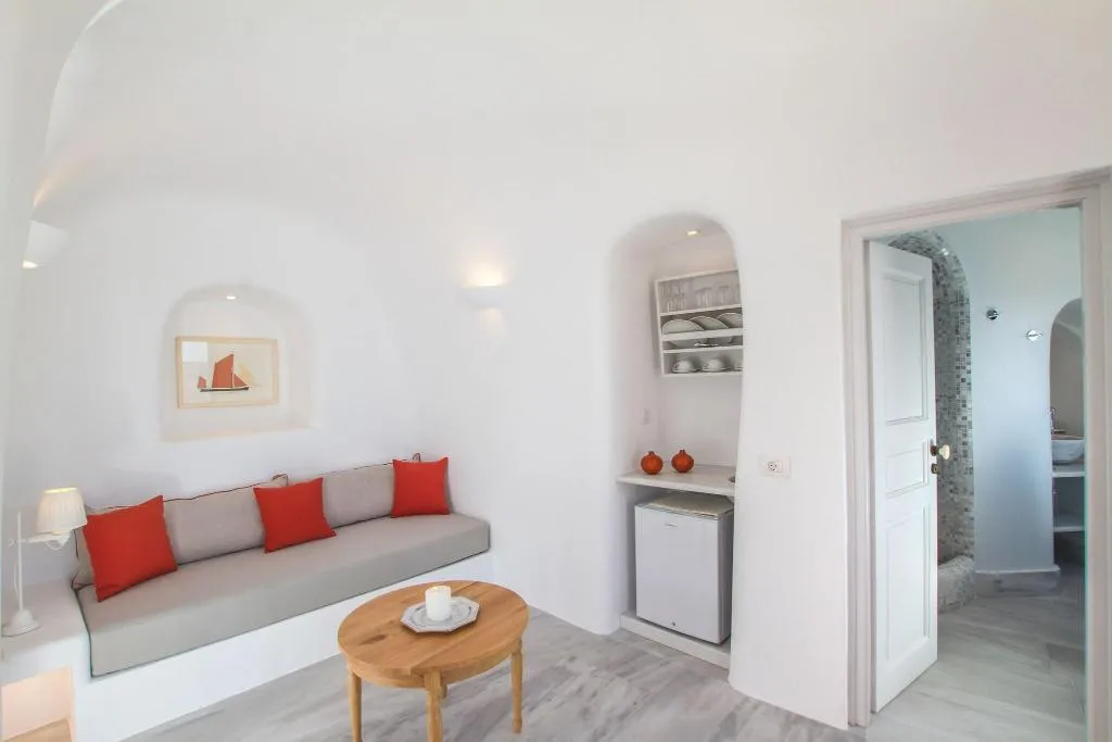 CAVE SEA VIEW HONEYMOON Room, Oia Mare Villas, Santorini