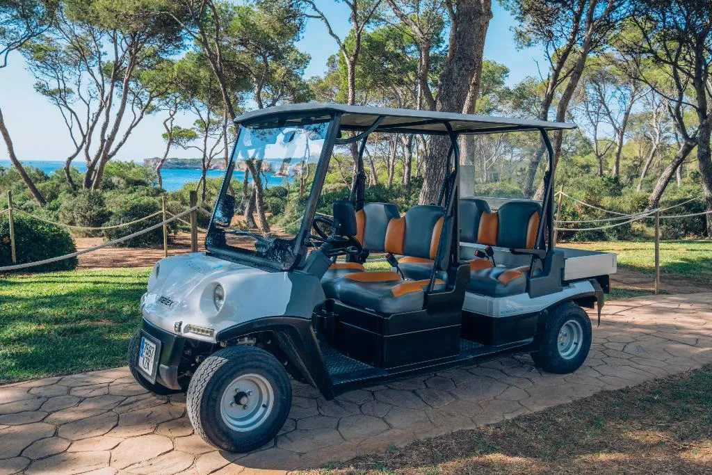 Sports and Entertainment, Iberostar Waves Club Cala Barca, Majorca