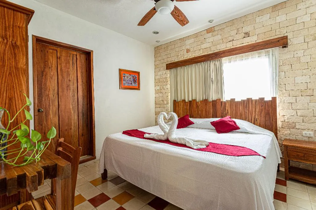 TWIN DELUXE ONE BED Room, Casa Hipil, Cancun Area