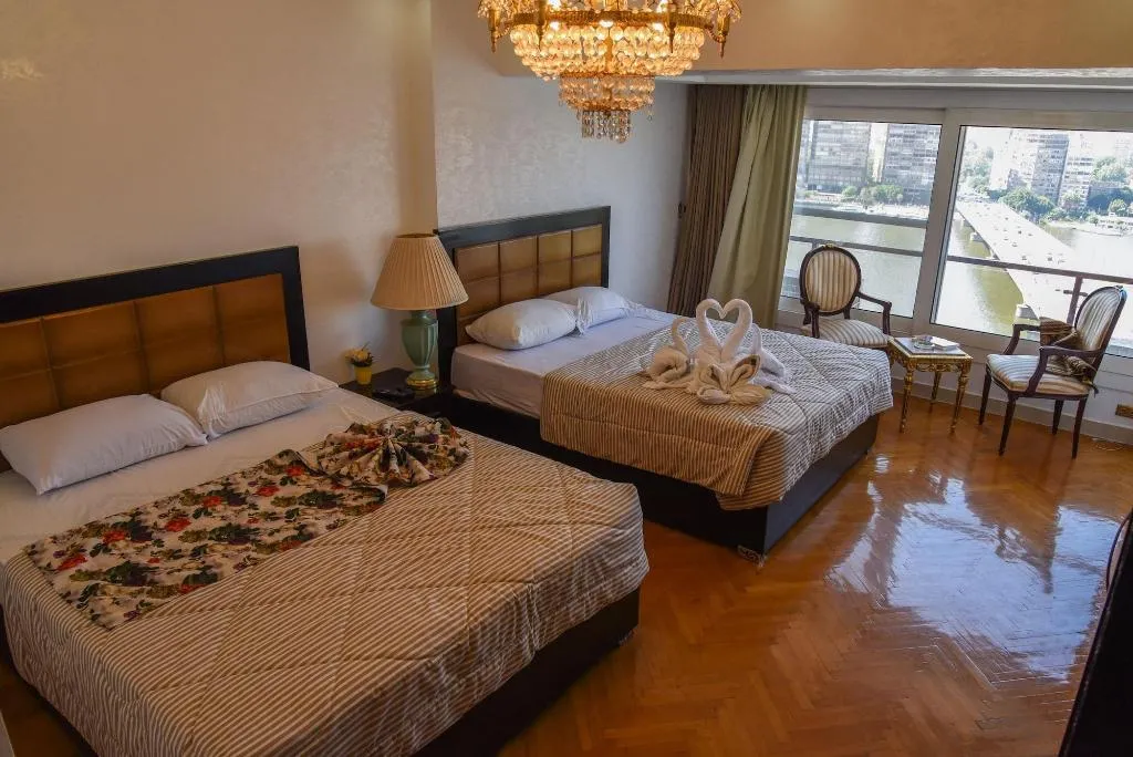 Room, Nile Sky Hotel and Suites, Cairo