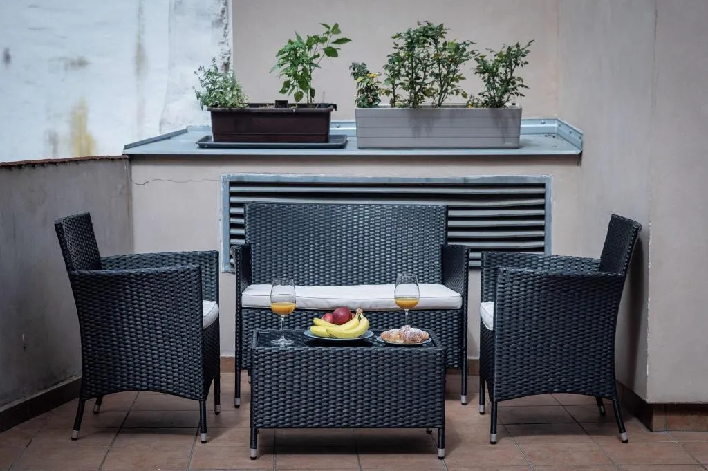 Terrace, Boutique Apartments White Swan, Prague