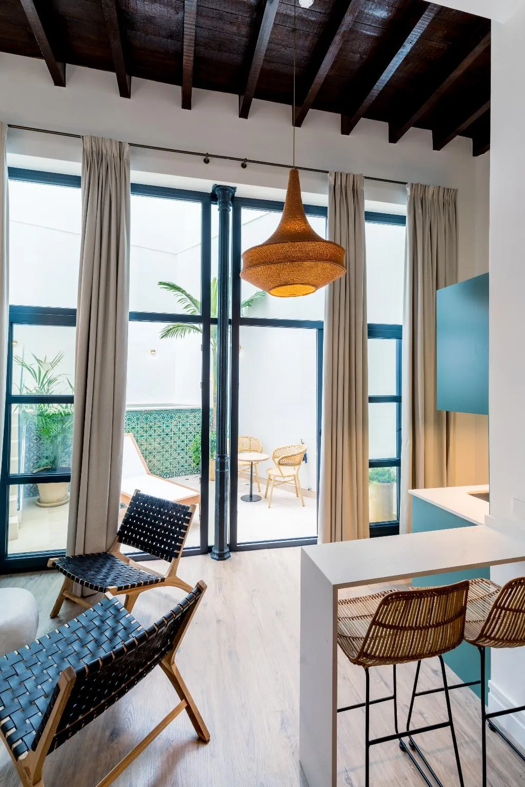 APARTMENT WITH PRIVATE POOL Room, Casa Bailén Apartamentos, Seville