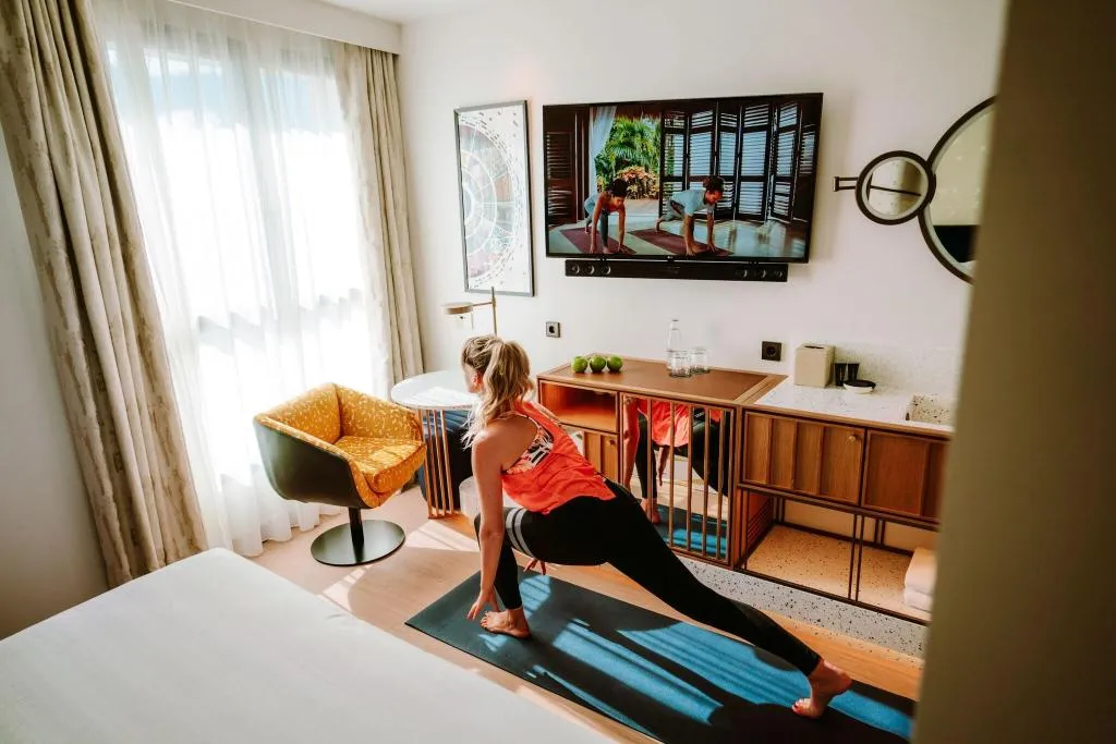Room, Hard Rock Hotel Madrid, Madrid