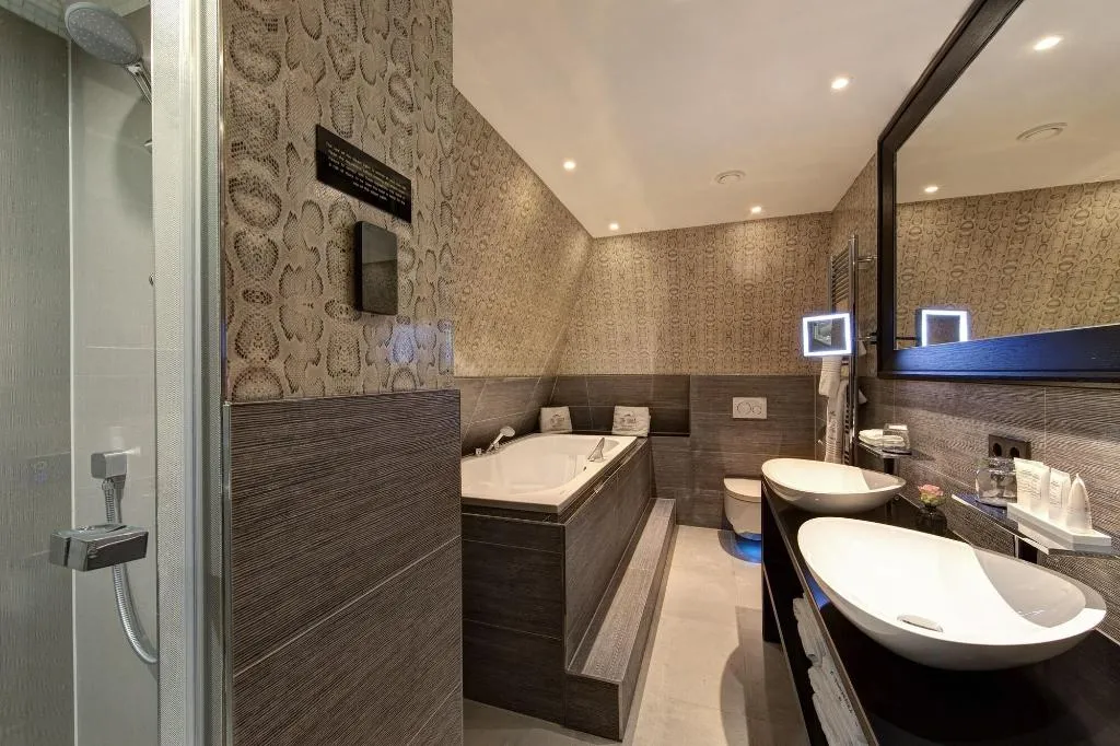 Room, The Pavilions Amsterdam, The Toren, Amsterdam