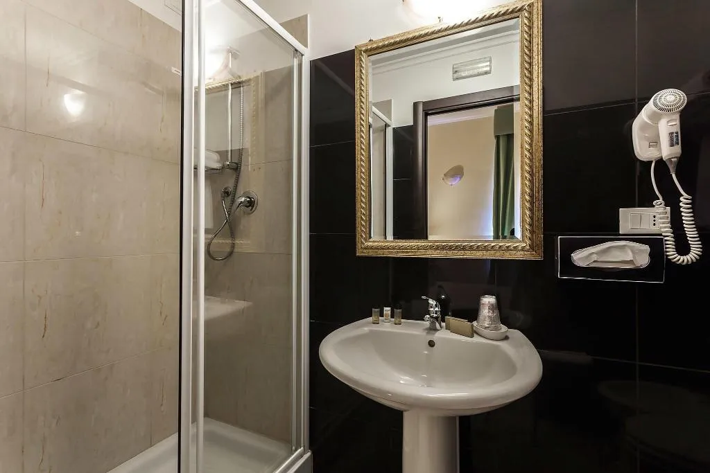 Room, Hotel Regina Giovanna, Rome