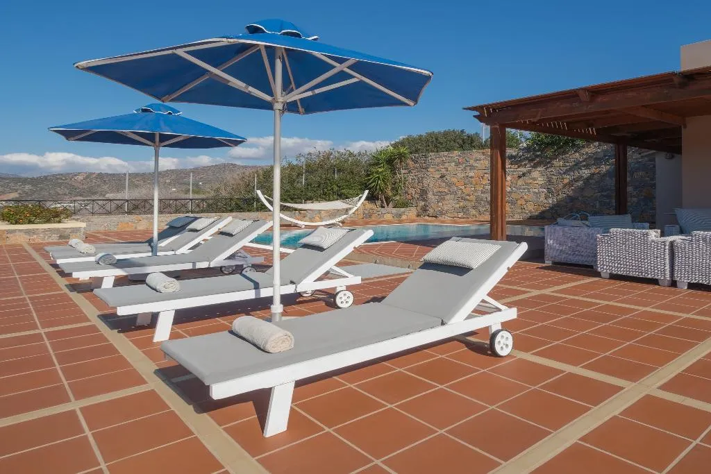 VILLA FOUR BEDROOMS Room, Miramare Resort & Spa, Crete