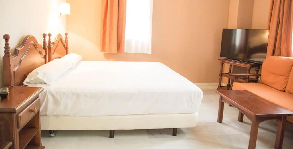 Room, San Pablo, Seville