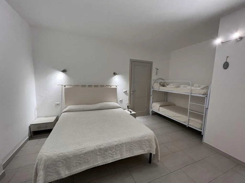 Room, Al Mare Da Francesca, Olbia