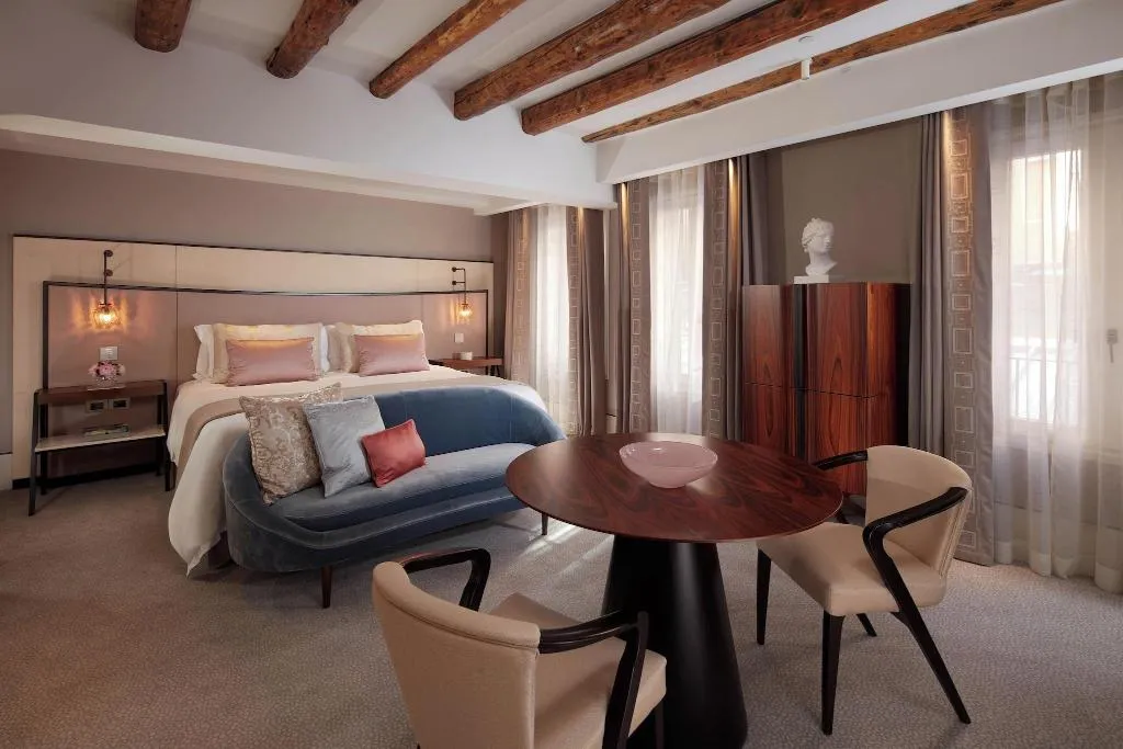 DOUBLE DELUXE SUPERIOR Room, The St Regis Venice, Venice