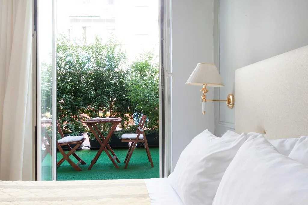 DOUBLE CLASSIC Room, Ruins B&B, Naples