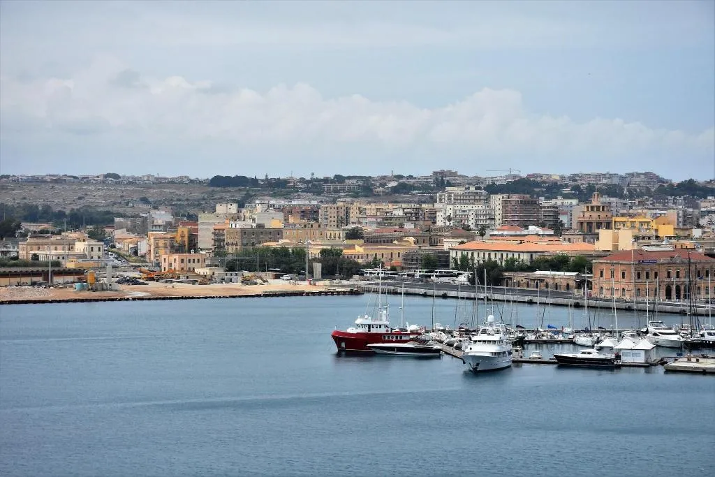 Sports and Entertainment, Aretusa Vacanze B&B, Catania