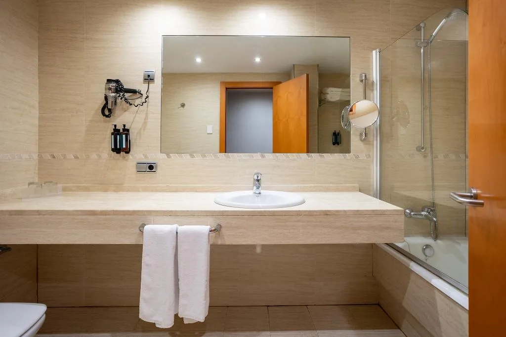 DOUBLE SINGLE USE PREMIUM Room, Eurostars Atlantida, Tenerife