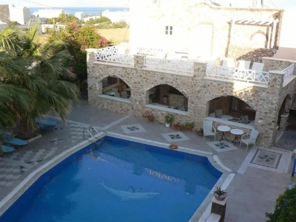 Sports and Entertainment, Atalos Suites, Santorini