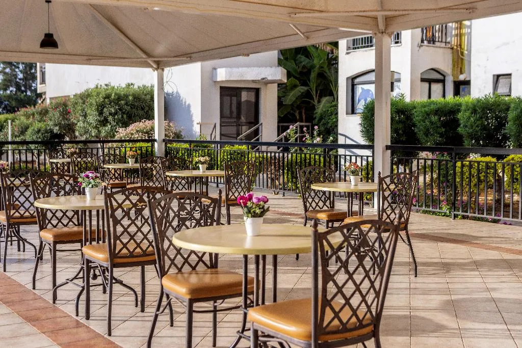 Restaurant, Seagull Hotel Apartments, Cyprus