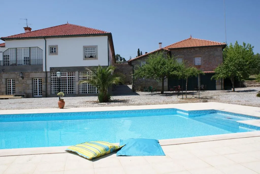 Sports and Entertainment, Casa do Redondo, Porto