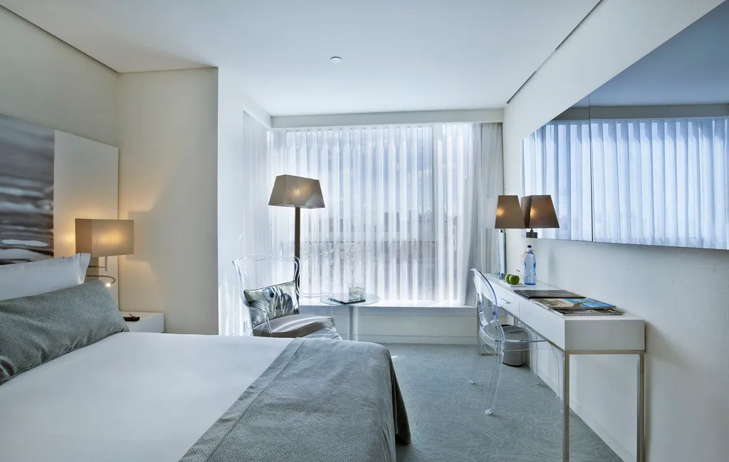 Double or Twin DELUXE Room, White Lisboa, Lisbon
