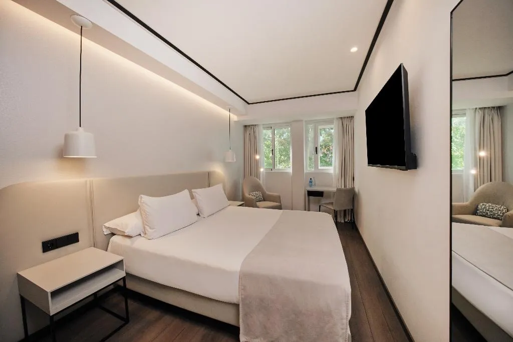 SINGLE STANDARD Room, 1881 Madrid Ventas Hotel, Madrid