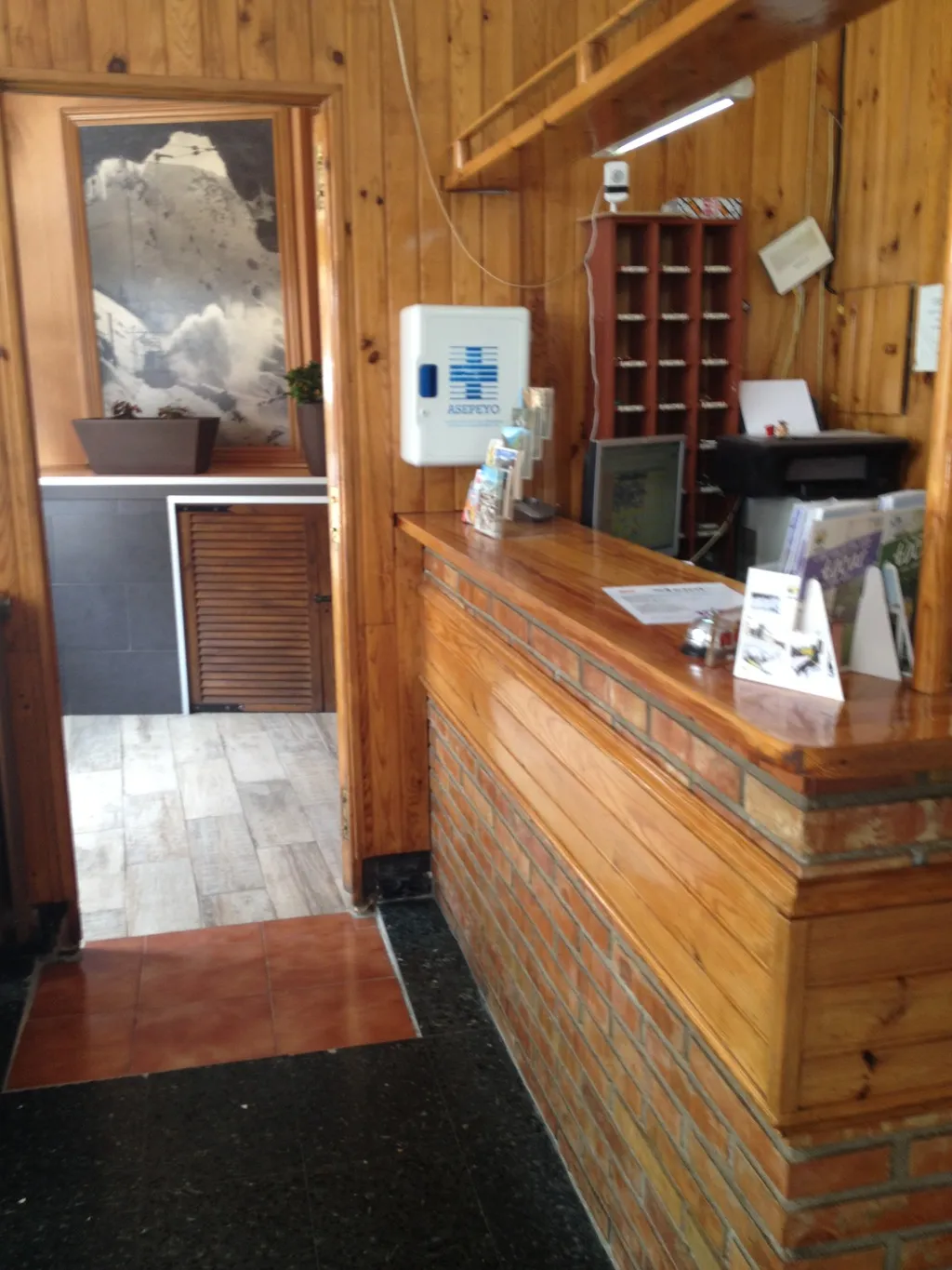 Lobby, Hostal Porta De Nuria, Barcelona