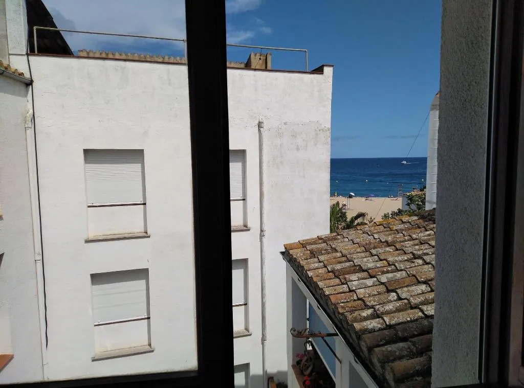 Room, Corisco, Costa Brava