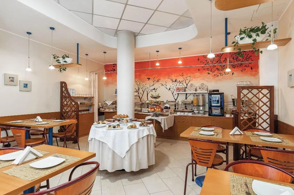 Restaurant, Welcome Hotel, Milan
