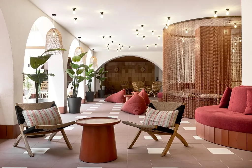 Lobby, tent Bahia de Palma, Majorca