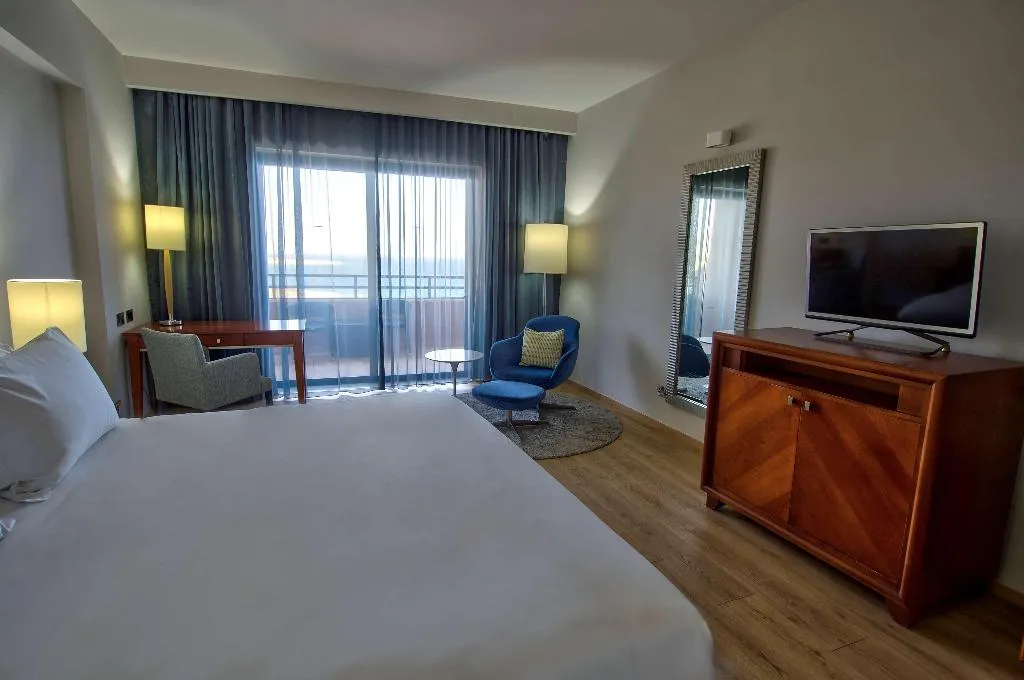 Room, Radisson Blu Resort, Malta St. Julians, Malta