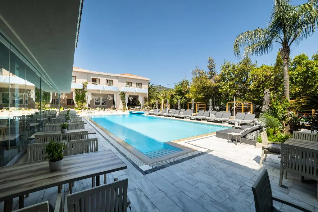 Pool, La Piscine Art Hotel, Skiathos