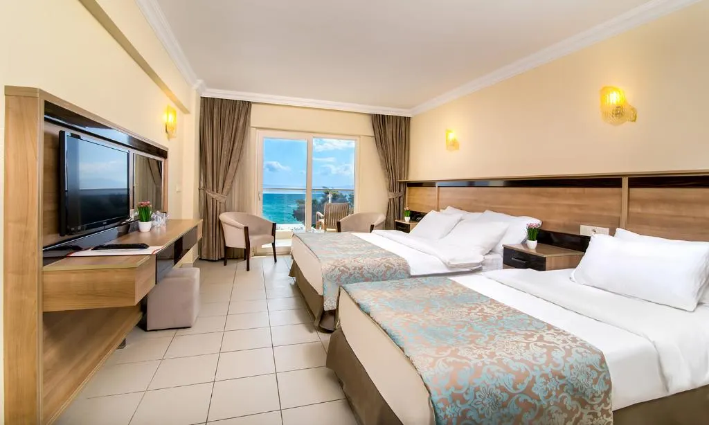 DOUBLE SUPERIOR SIDE SEA VIEW Room, Gumuldur Resort Hotel & SPA, Izmir