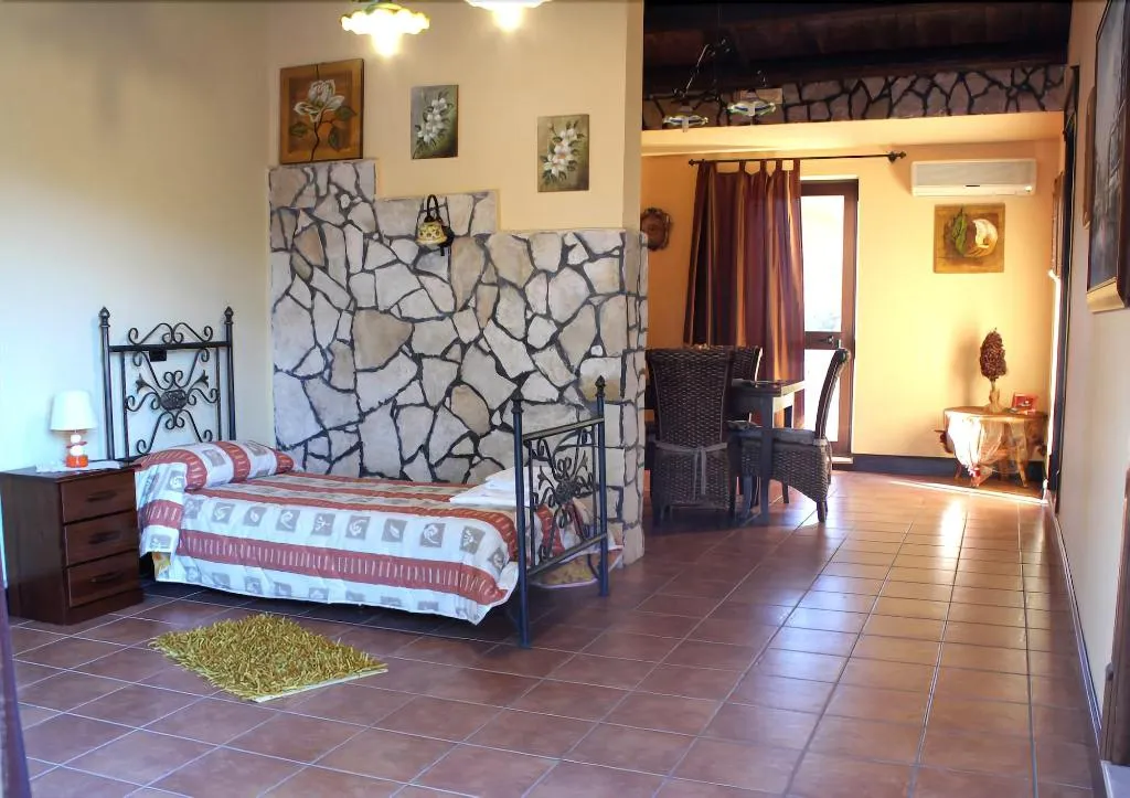 Room, Borgo Dei Vigneti, Catania