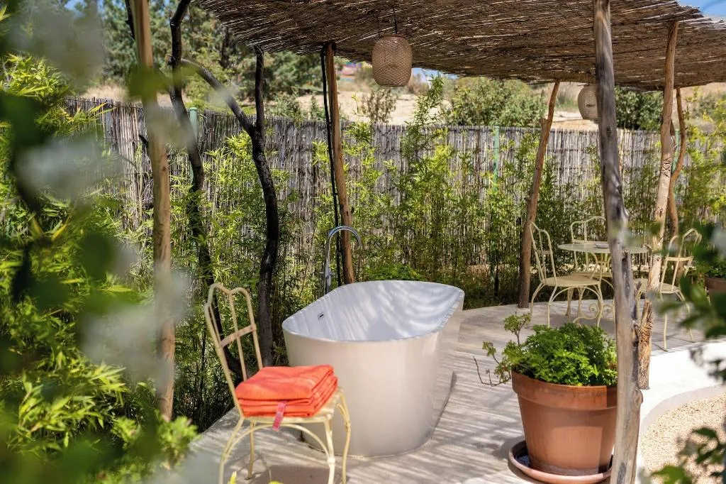 Room, Aal Cachucho, Madrid