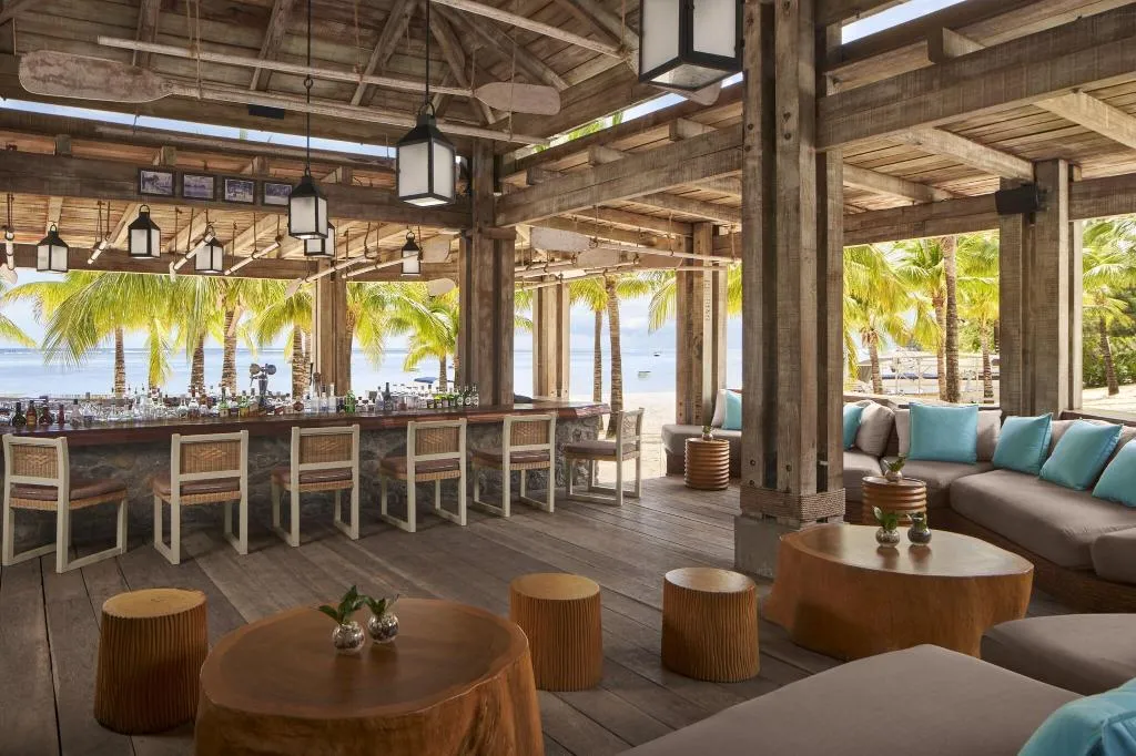 Bar, St Regis Le Morne Resort (ex. JW Marriott Resort), Mauritius