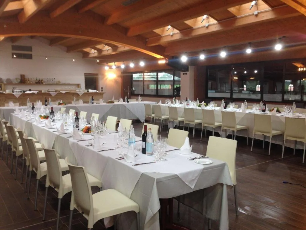 Sports and Entertainment, Agriturismo Il Boschetto, Milan
