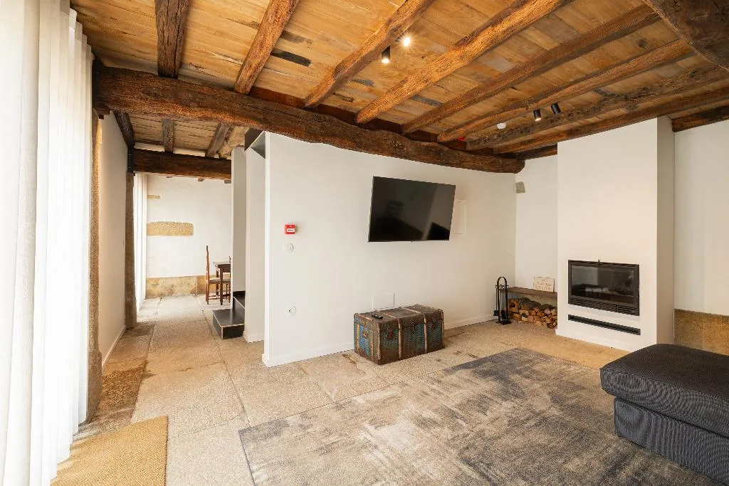 APARTMENT TWO BEDROOMS Room, CasaNova Farmhouse, Porto
