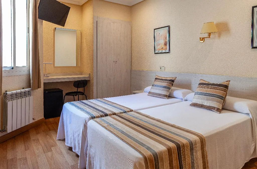 Double or Twin ECONOMY Room, Mediodia, Madrid